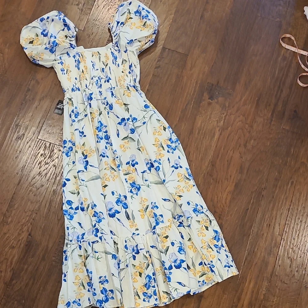 Express Blue and Yellow Floral Midi Dress - Picture 8 of 9